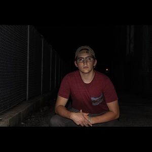 Meet your Posher, Sam